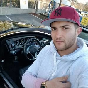 Meet your Posher, Leandro